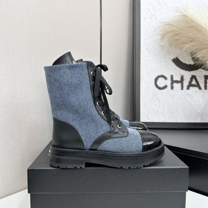 Ch**el boots